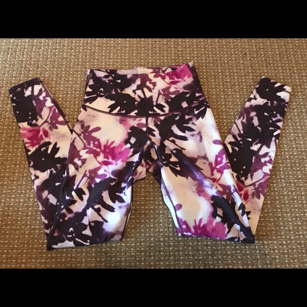 Purple patterned old navy leggings